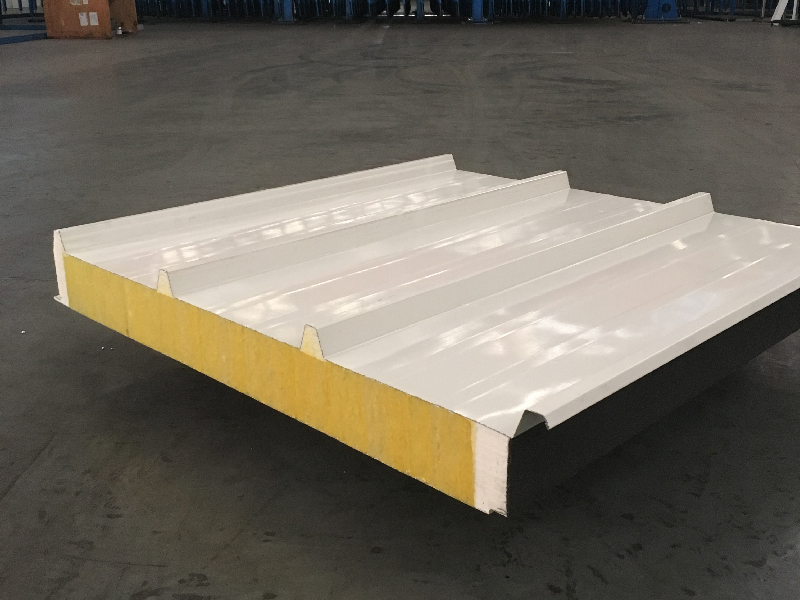 耐力板有什么優(yōu)勢深受大家喜愛？